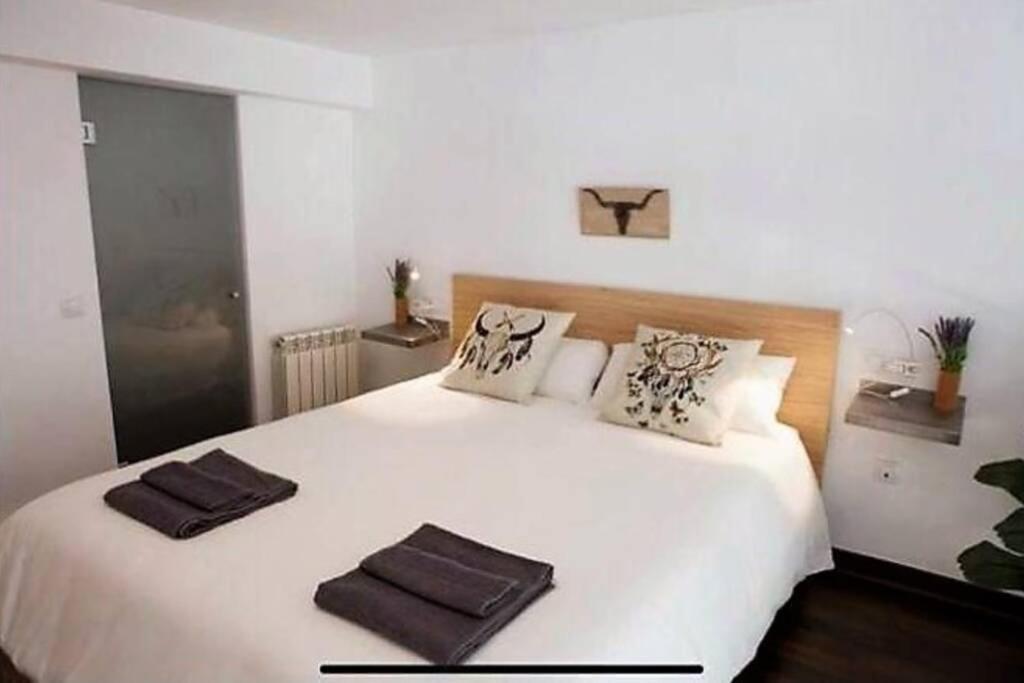Apartamento LUJOSO LOFT a 2min a pie del casco histórico Sevilla Exterior foto